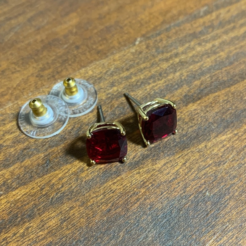 Stella & Dot Ruby Red Studs